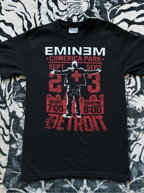 015 - EMINEM COMERICA PARK DETROIT MICHIGAN RAP T SHIRT